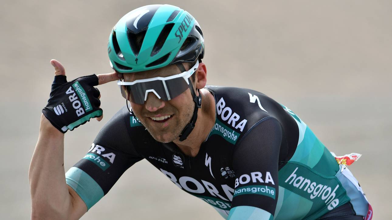 Schachmann verteidigt Gelbes Trikot