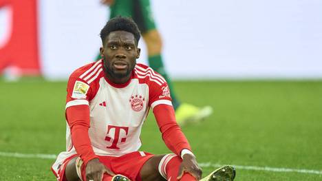 Alphonso Davies‘ Zukunft beim FC Bayern ist so ungewiss wie nie. Ist ein Transfer zu Real Madrid nicht mehr zu stoppen, oder hat der FCB noch Chancen?