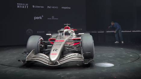 Audi präsentiert wenige Monate vor Saisonstart den ersten Formel-1-Boliden seiner langen Motorsport-Geschichte. Nico Hülkenberg verrät seine ersten Eindrücke von seinem neuen Arbeitsgerät.