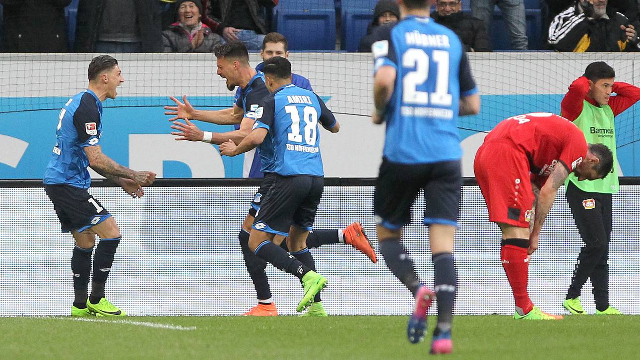 1899 stößt Bayer in Abstiegskampf