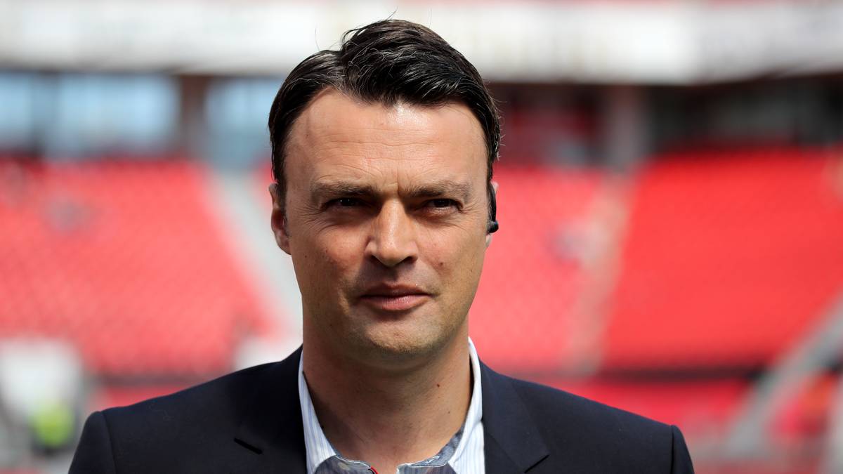 Der 1. FC Nürnberg will langfristig zurück in die Bundesliga. Sowohl der Coach als auch Palikuca unterstreichen aber, dass der sofortige Wiederaufstieg kein Muss sei. Gerade im Hinblick auf die Konkurrenz scheint das eine realistische Herangehensweise zu sein