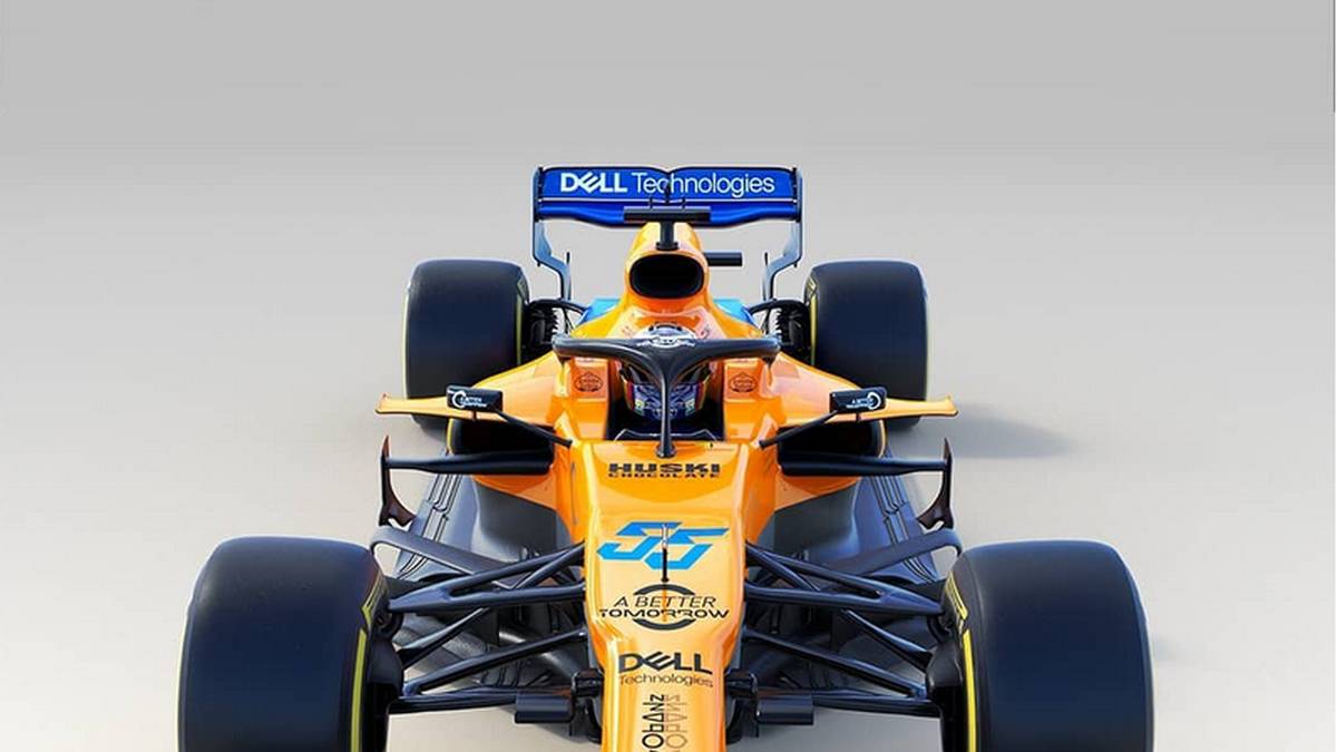 Was sofort ins Auge fällt: Die Schweinsnase aus dem Vorjahr wird auch 2019 wieder zum Markenzeichen des neuen MCL34. Allerdings hat man die ungewohnte Form durch Schwarzakzente optisch etwas entschärft