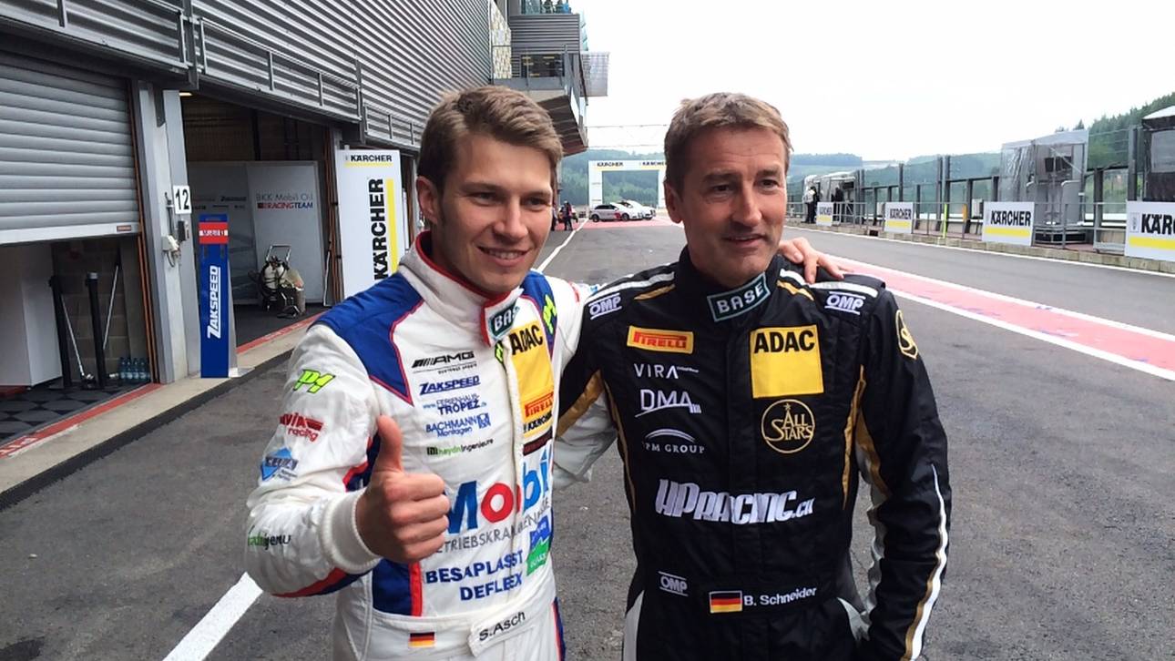 Schneider mit Rekord zur Pole