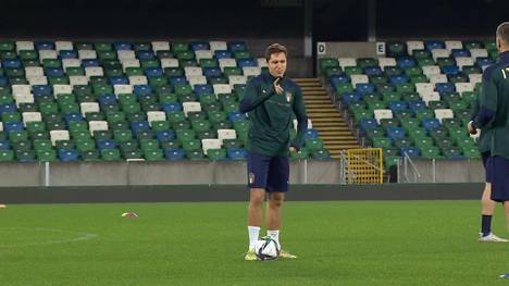 Der italienische Nationalspieler Federico Chiesa steht angeblich auf der Shortlist des FC Bayern. Der 26-Jährige geht in sein letztes Vertragsjahr.