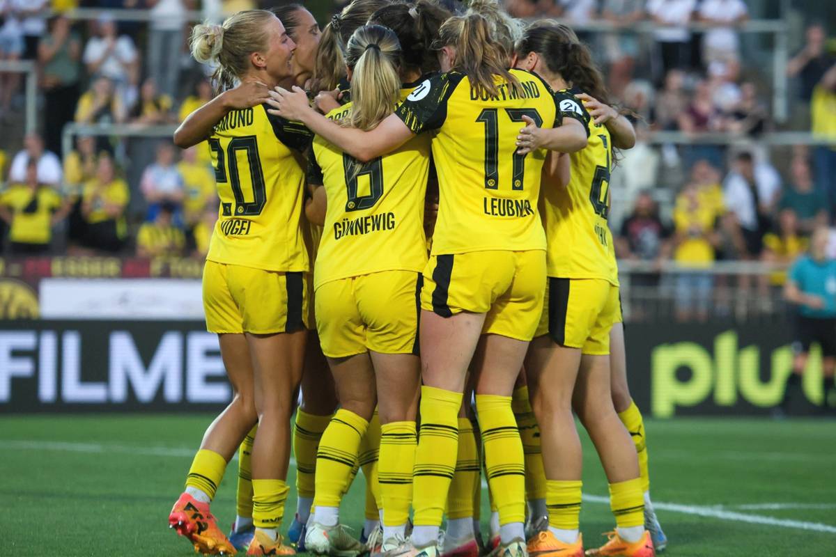 Historisches BVB-Team zieht Bayern