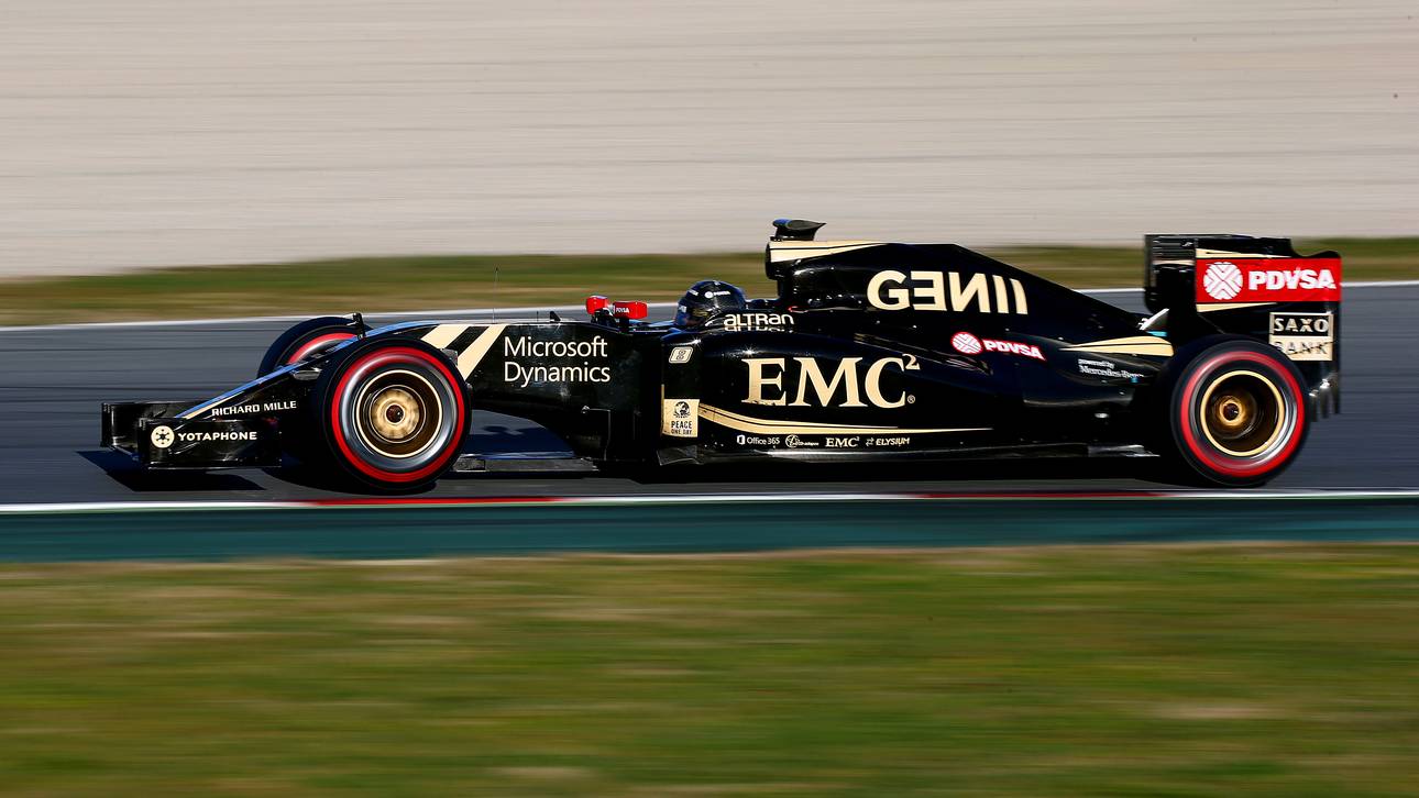 Romain Grosjean Barcelona Lotus