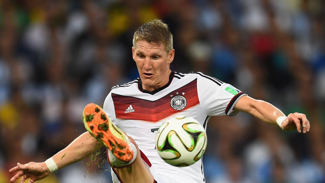 Schweinsteiger überholt Klinsmann