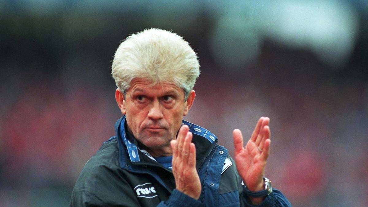 Werner Lorant prägt die erfolgreichste Zeit des Vereins nach den ruhmreichen 60er-Jahren. Er übernimmt im Sommer 1992 und führt die Blauen auf schnellstem Weg von der Bayern- in die Bundesliga. Höhepunkt seines gut neun Jahre andauernden Schaffens sind Platz vier in der Saison 1999/2000 und die Teilnahme an der Qualifikation zur Champions League. 1860 scheitert jedoch an Leeds United