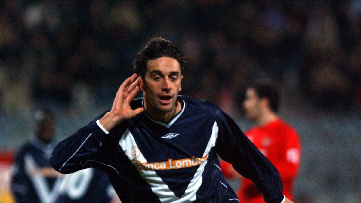 LUCA TONI (2001-2003): Ehe der Mittelstürmer beim AC Florenz und FC Bayern zum Welt-Star wurde, galt Toni lange Zeit als "Wandervogel" und lief unter anderem zwei Spielzeiten für Brescia (44 Spiele/15 Tore) auf. Größte Erfolge: Weltmeister 2006 sowie zwei Mal das Double mit den Bayern. 2016 war nach einem Jahr bei Hellas Verona dann Schluss
