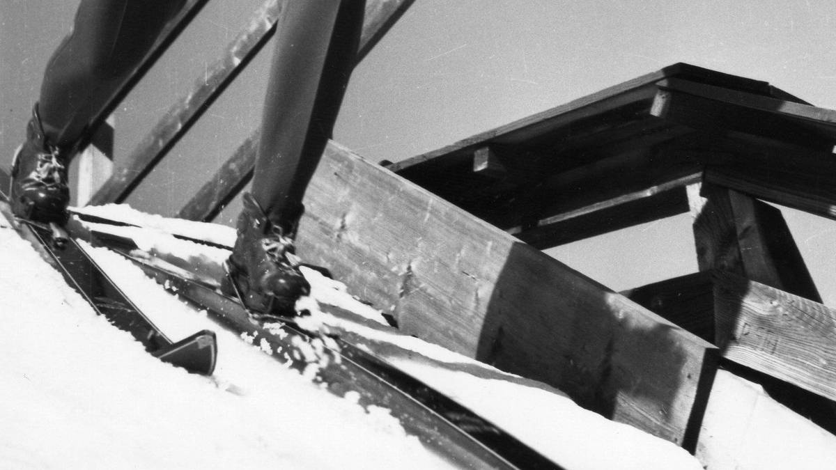 Aus dem Jahr 1958 datiert eine der größten Sensationen der Historie. Der spätere Olympiasieger Helmut Recknagel aus Thüringen holt sich den nicht mehr für möglich gehaltenen Gesamtsieg, indem er in Bischofshofen 15,7 Punkte auf den zuvor führenden Nikolai Kamenski aus der Sowjetunion wettmacht