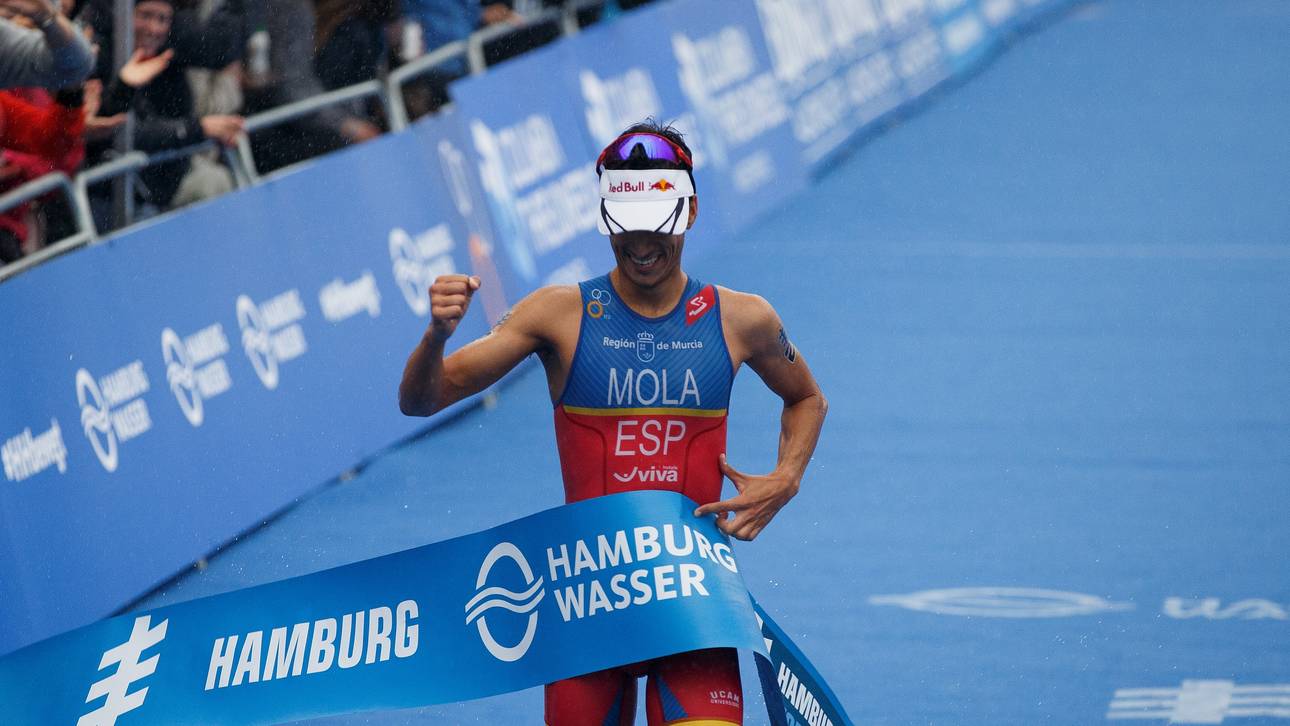 Spanier gewinnt Hamburg-Triathlon