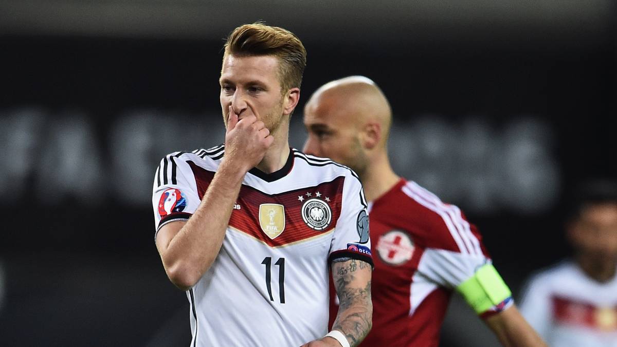 Für Reus und Co. wird die Lage immer bedrohlicher. Zur Erinnerung: Bei einer Niederlage wäre das DFB-Team auf den Ausgang des parallel stattfindend Spiels der Polen gegen Irland angewiesen