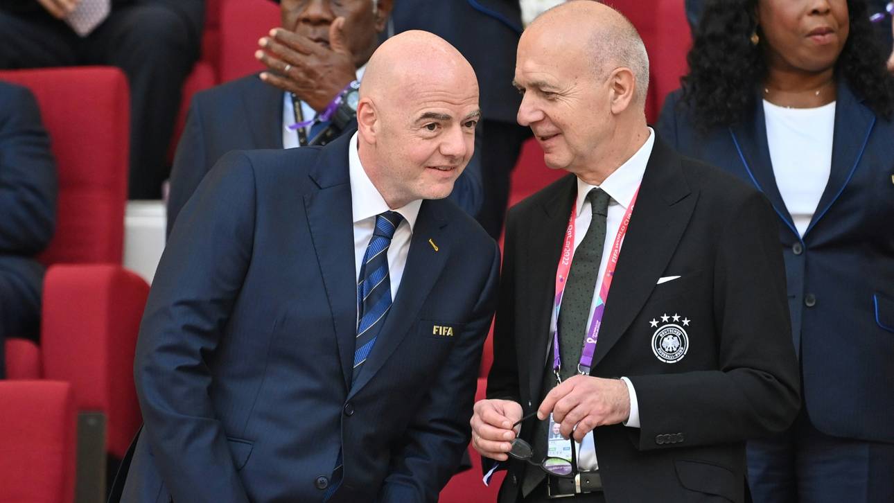 DFB lässt Infantino-Entscheidung offen