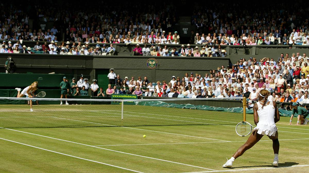 Sharapova gewinnt in zwei Sätzen mit 6:1, 6:4 ...