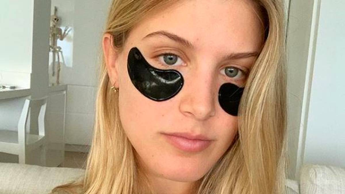 Tennis-Sternchen Eugenie Bouchard und ihre Schwestern sowie Cousinen lieben Halloween wie kaum eine andere Familie. Bereits lange zuvor werden sich einige Outfits überlegt. Den idealen Mascara für die "Spooky Season" hat Genie schon ausgewählt