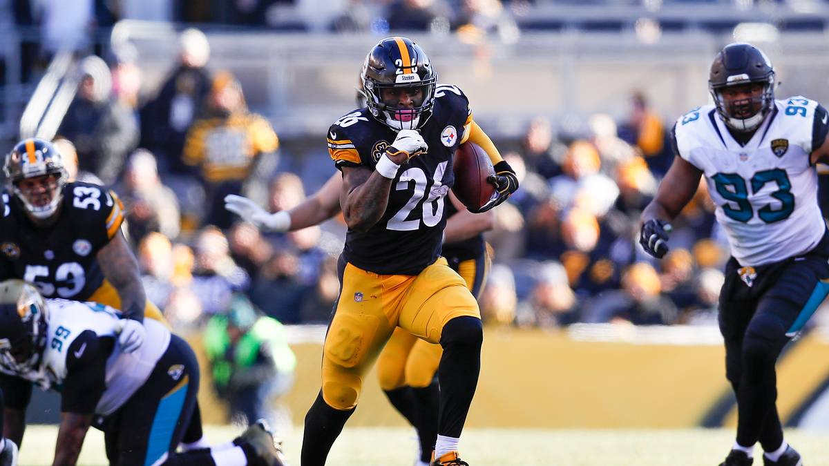 PLATZ 15 - LE'VEON BELL (Half Back, Pittsburgh Steelers): Overall Rating 96