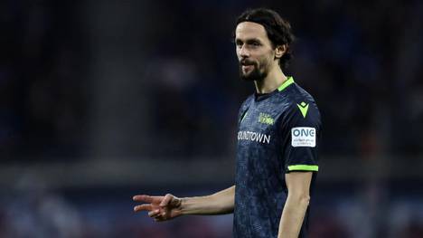 Union Berlins Neven Subotic hat sich als klarer Gegner des Re-Starts im Profi-Fußball positioniert und deutliche Worte gefunden.