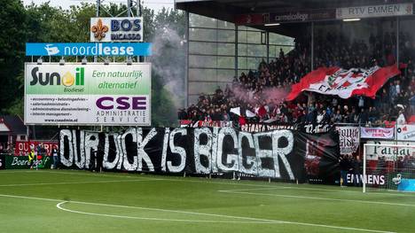 Fans des FC Emmen sorgen mit einer Choreo für Aufsehen