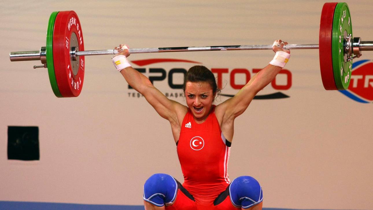 Doping: Gewichtheberin verliert Silber