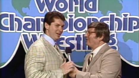 Freddie Miller (r.) übergab World Championship Wrestling am "Black Saturday" 1984 an WWE-Boss Vince McMahon