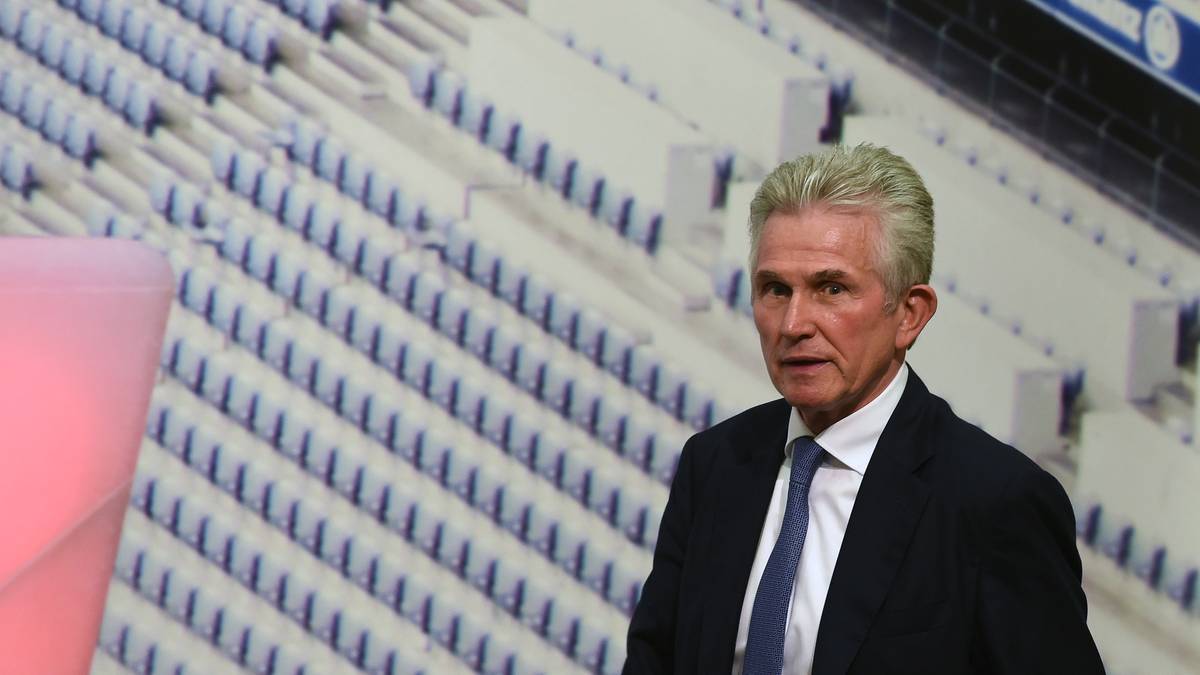 Auch Nachfolger Jupp Heynckes hat - beabsichtigt oder nicht - immer wieder in ein eher ungünstiges Licht getaucht. Zwar lobte er Ancelotti bei seiner Vorstellung als "großen Trainer"...