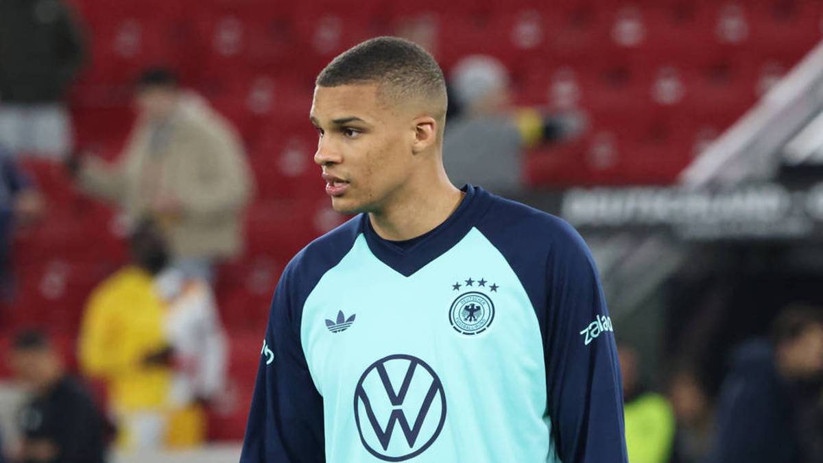 MALICK THIAW:
Alter: 24, Verein: Newcastle United, Länderspiele: 5, Tore: 0