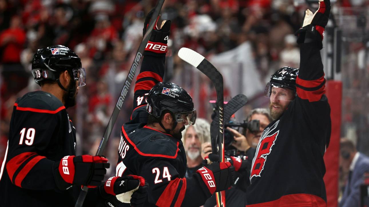 Hurricanes gleichen Finalserie aus