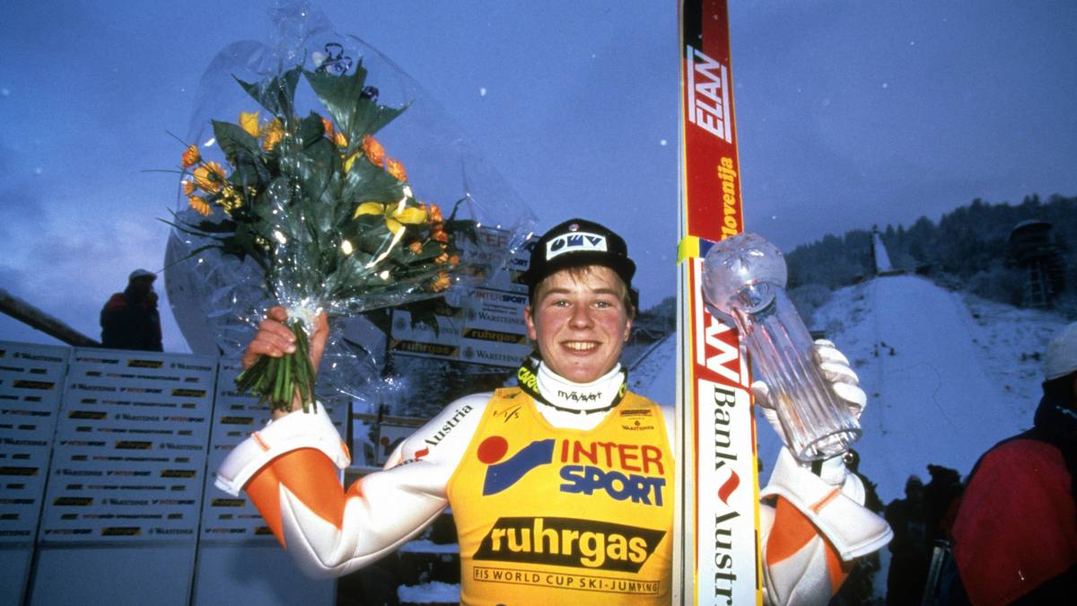 ...und der Österreicher Andreas Goldberger schnappt sich mit 23 Punkten Vorsprung den Tourneesieg