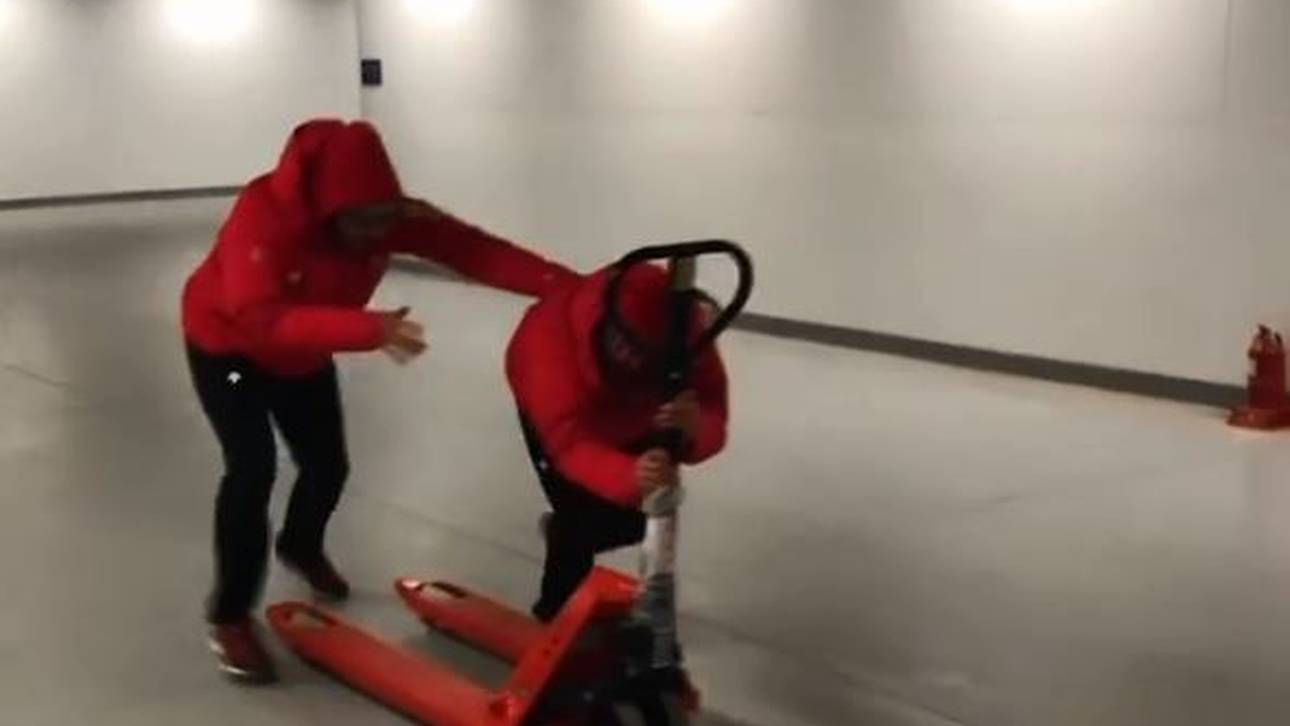 Freeski-Duo mit wahnwitziger Aktion