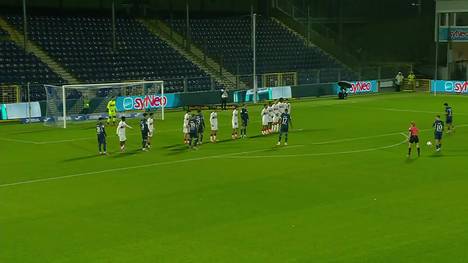 Zum Duell der Reserve-Mannschaften der TSG Hoffenheim und des VfB Stuttgart verirren sich gerade einmal 821 Zuschauer ins Stadion. Sie sehen, wie ein Ex-BVB-Profi die Gäste auf die Siegerstraße bringt.