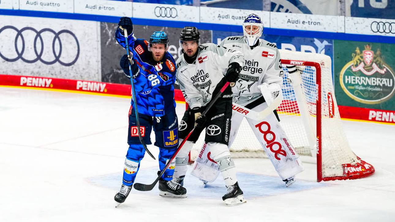 Oliwer Kaski (M.) gelang kurz vor Schluss der Siegtreffer