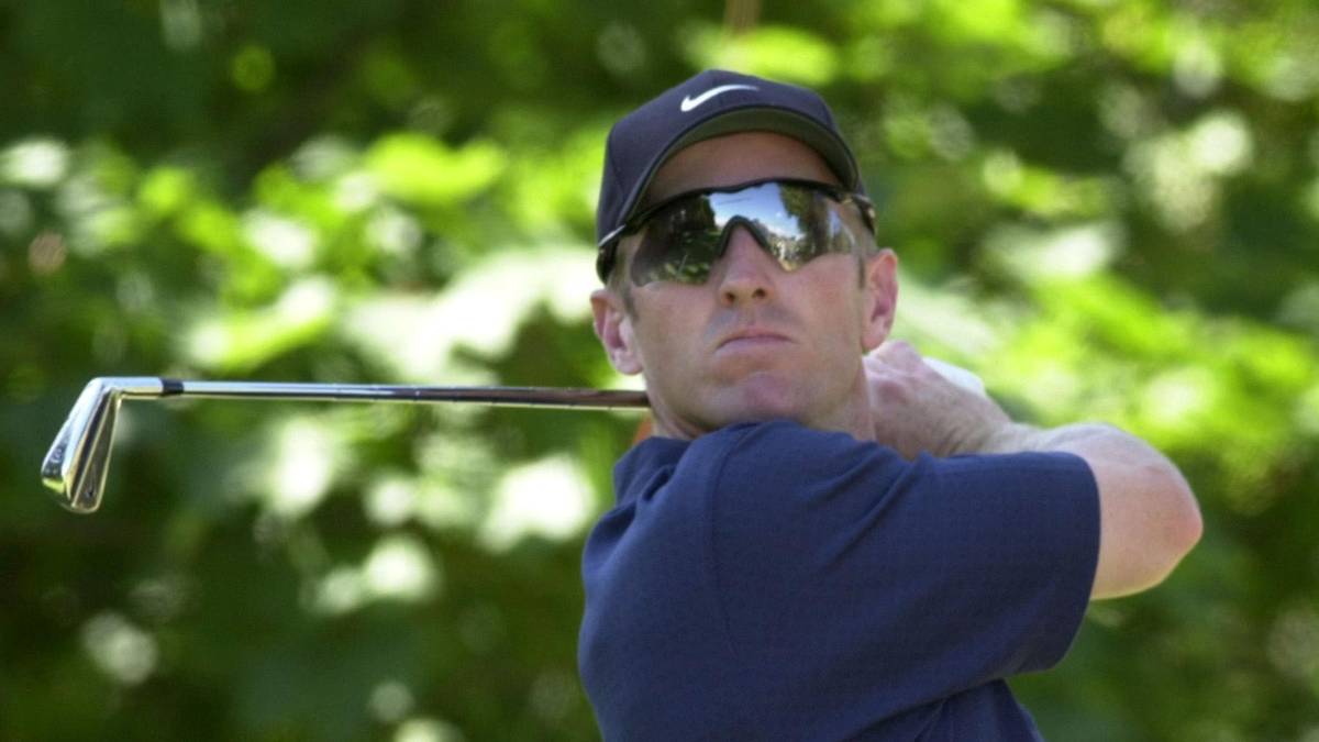 2001 braucht David Duval 274 Schläge, um das Preisgeld von 600.000 Pfund einstreichen zu dürfen