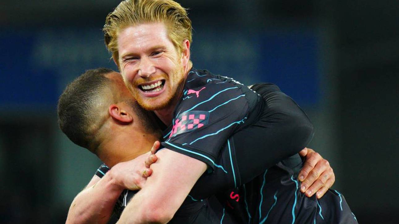 Eine Fußball-Nation verneigt sich