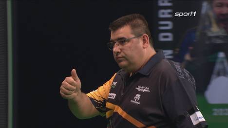 Dimitri Van den Bergh muss in der Premier League Darts seine erste Niederlage hinnehmen. Jose de Sousa zeigt sich wie gestern gegen Nathan Aspinall in bestechender Form.