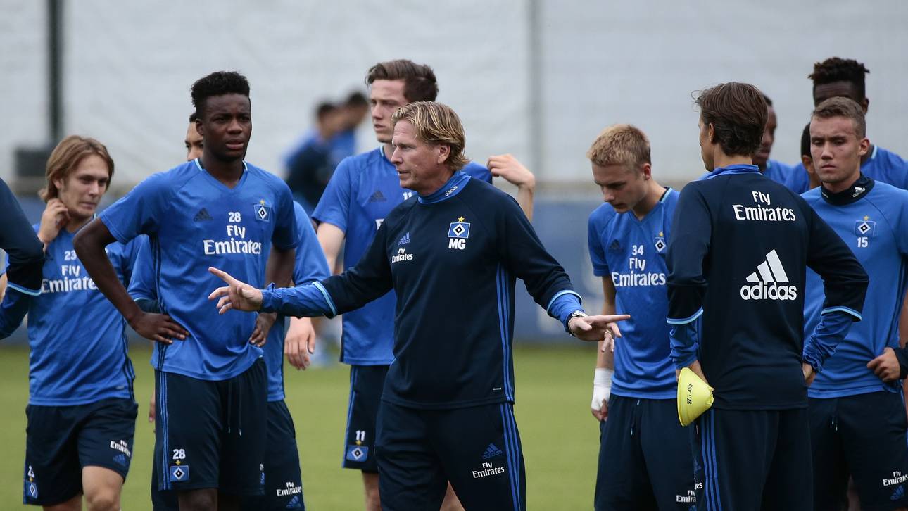 Hamburger SV im Winter nach Dubai