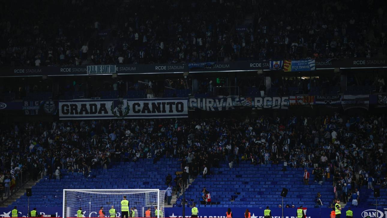 Vor Barcelona-Derby: Auto fährt in Menschenmenge