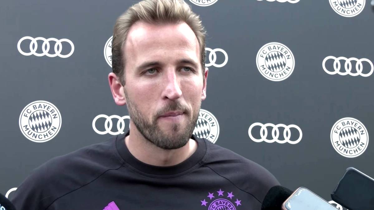 La nuova auto aziendale di Harry Kane è stata presentata all'Audi Forum di Ingolstadt.  Il nuovo arrivato del Bayern parla della nascita di suo figlio Henry e dei prossimi rivali della Bundesliga.