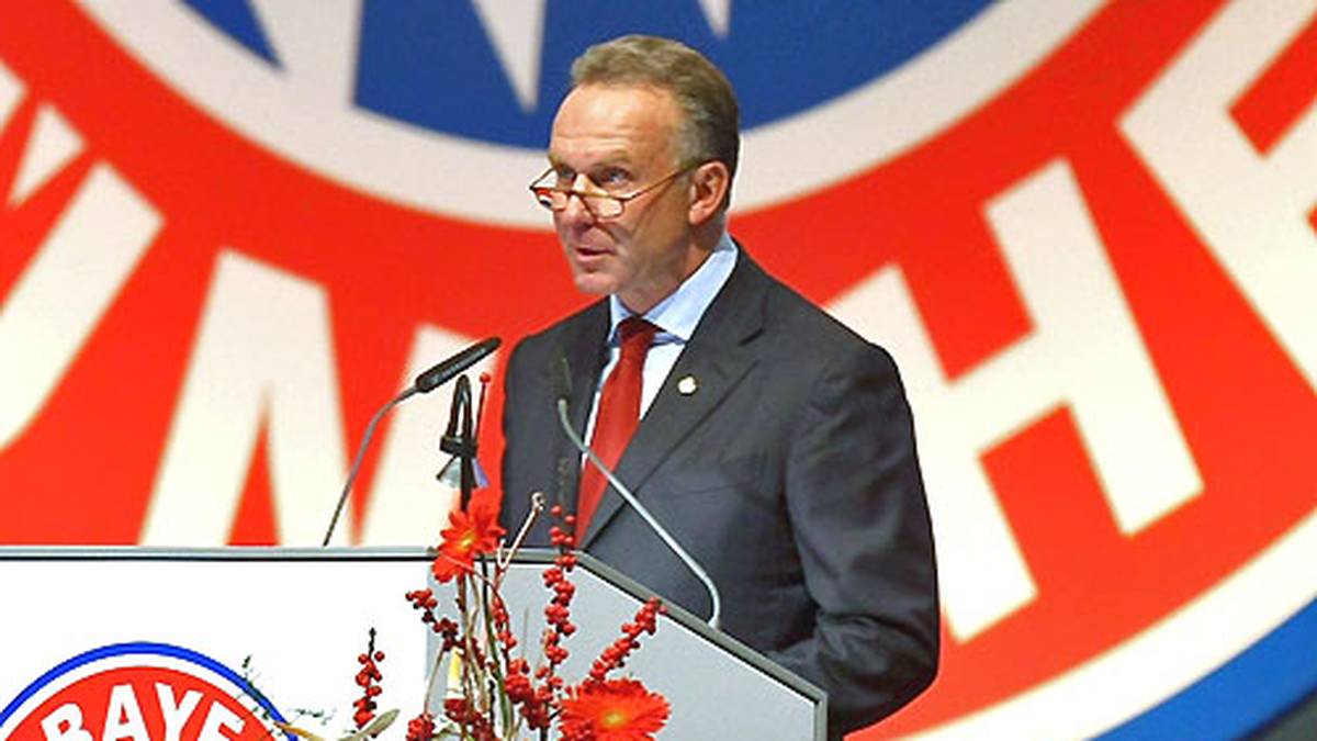 Lieber Franz, ich danke Dir - Ich danke Dir, ich danke Dir sehr - Ich danke Dir, das fällt uns nicht schwer - Ich danke Dir, danke Dir ganz toll - Weiß gar nicht, was ich alles sagen soll