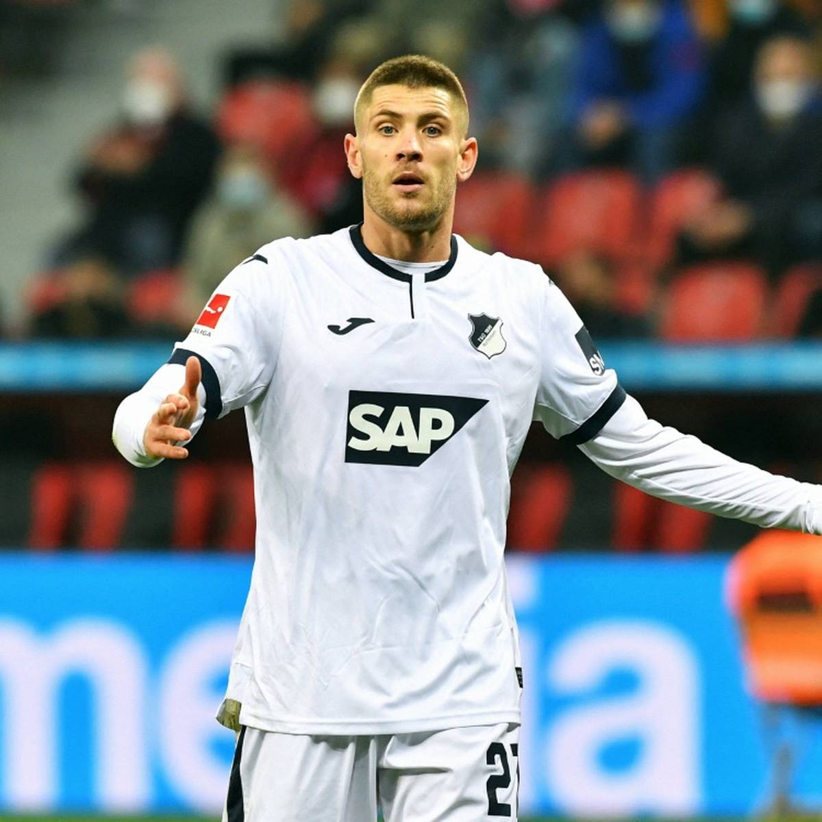 Stürmer Andrej Kramaric peilt mit Bundesligist TSG Hoffenheim in der laufenden Saison wieder einen Platz unter den Top Sechs an.