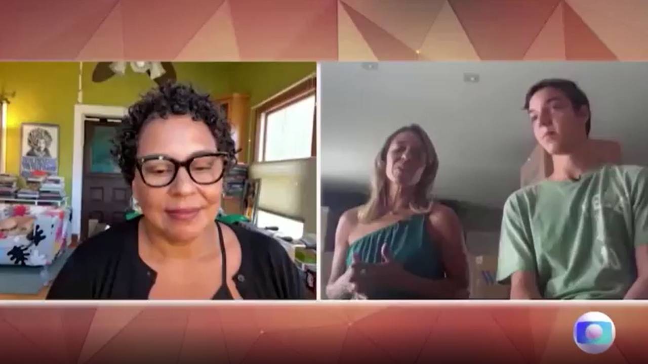 Familie versammelt sich um Pelé