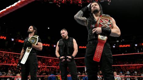 Die WWE-Rivalen von Seth Rollins, Dean Ambrose und Roman Reigns (v.l.) versuchen es mit Intrigen