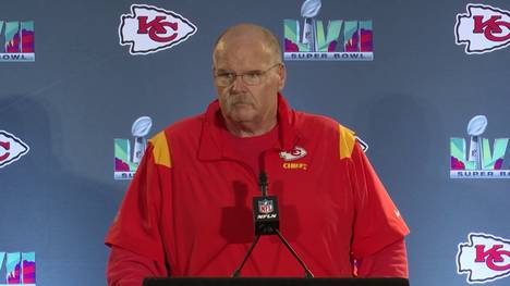 Chiefs-Coach Andy Reid spricht über den Gesundheitszustand von Patrick Mahomes. Der Quarterback von Kansas City spielte im AFC-Meisterschaftsspiel gegen die Bengals trotz einer Knöchelverstauchung.