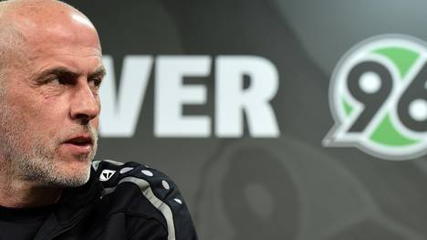 Hannover 96 Unveils New Head Coach Michael Frontzeck