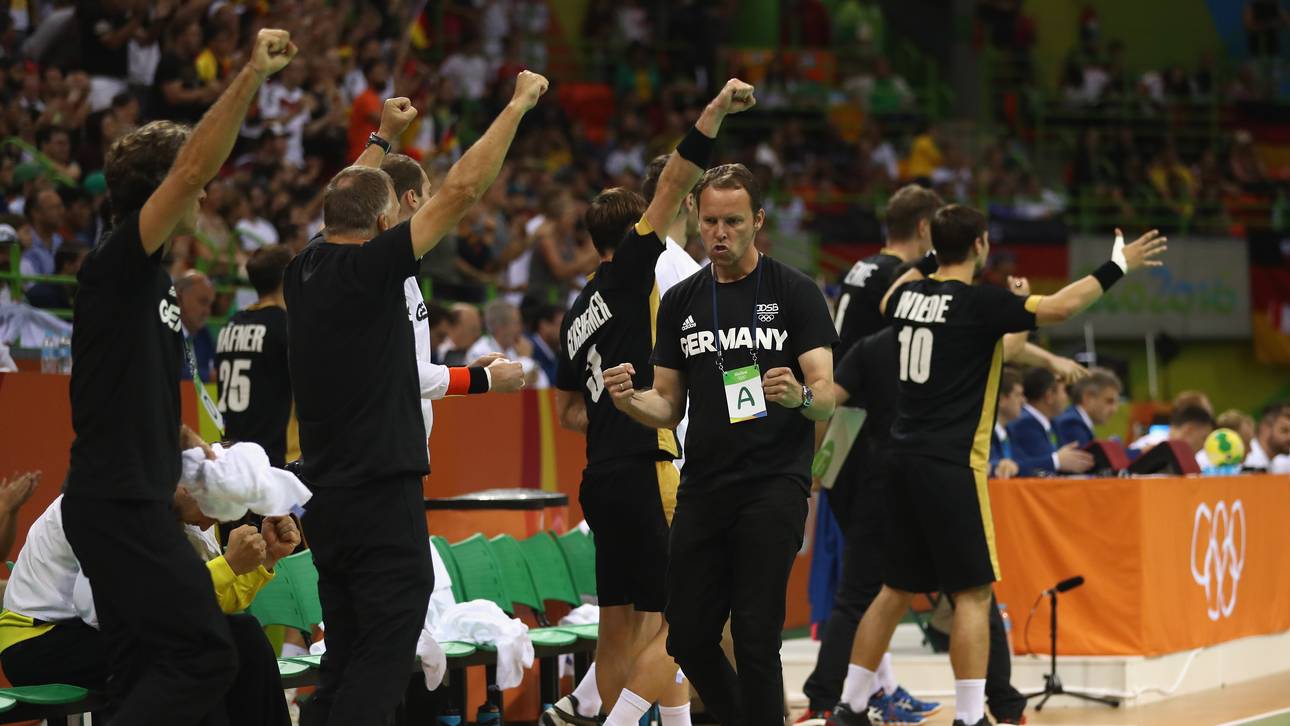 Bad Boys mit Gala zu Bronze