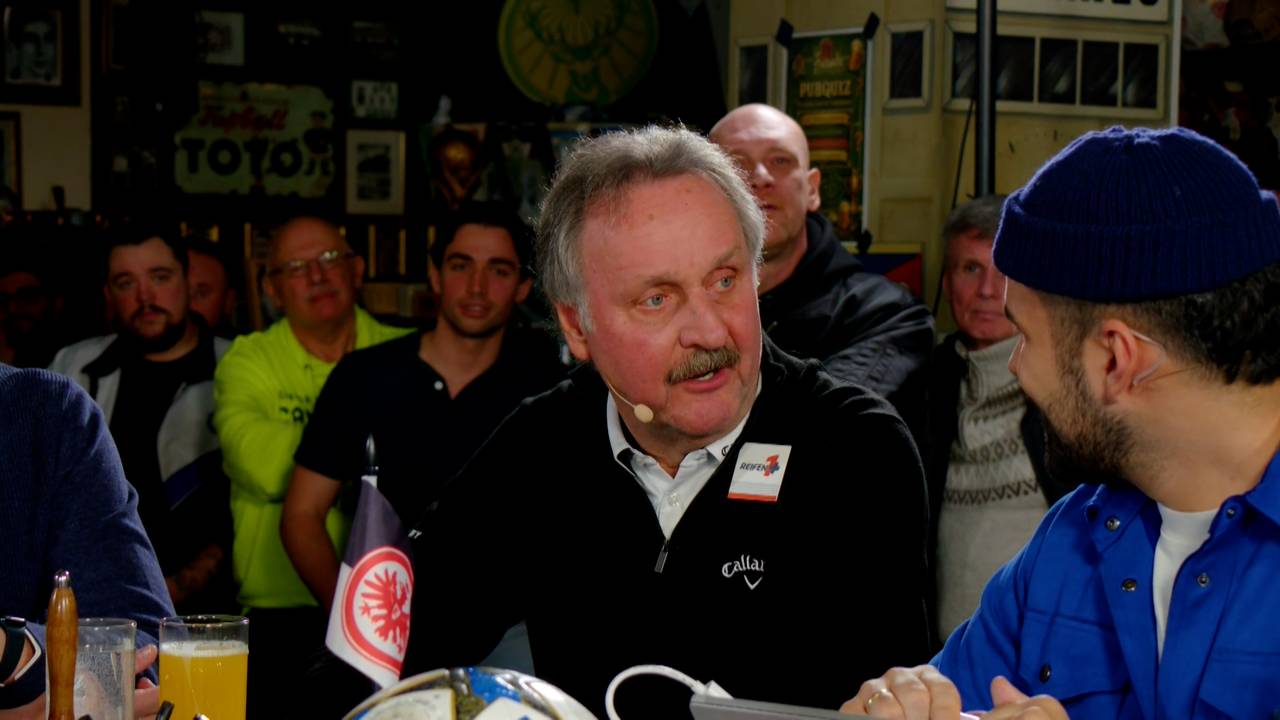 Darum zweifelt Neururer am Dzeko-Coup