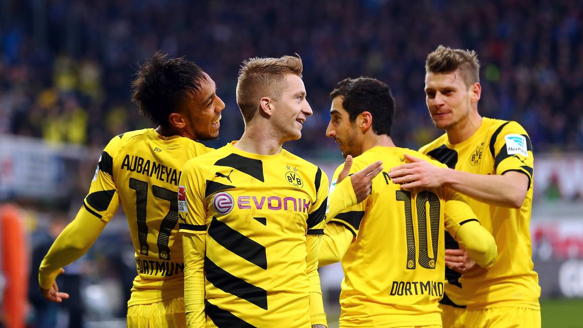 SC Paderborn 07 v Borussia Dortmund - Bundesliga