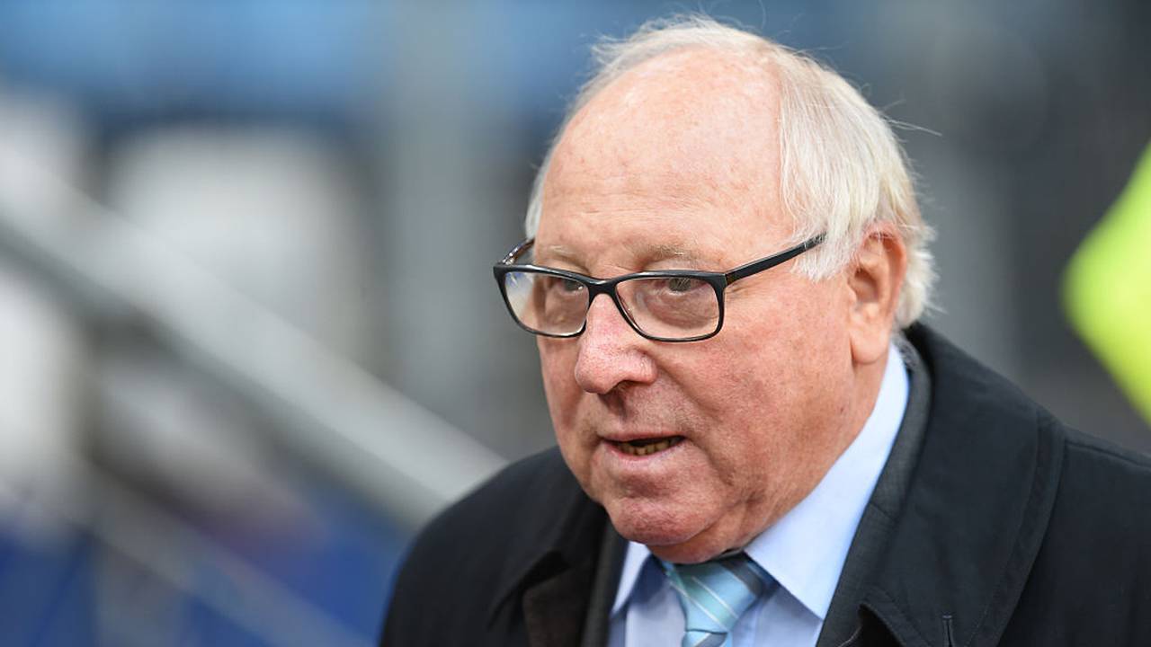 Uwe Seeler: HSV-Idol nach schwerem Sturz im Krankenhaus