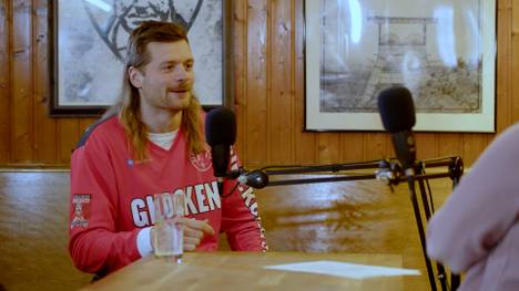 Im Sport1-Podcast "DEEP DIVE" spricht Parkourläufer und Influencer Jan Schlappen mit Moderator Lenny Peteanu über die Faszination Parkour und die damit verbundenen Risiken. 