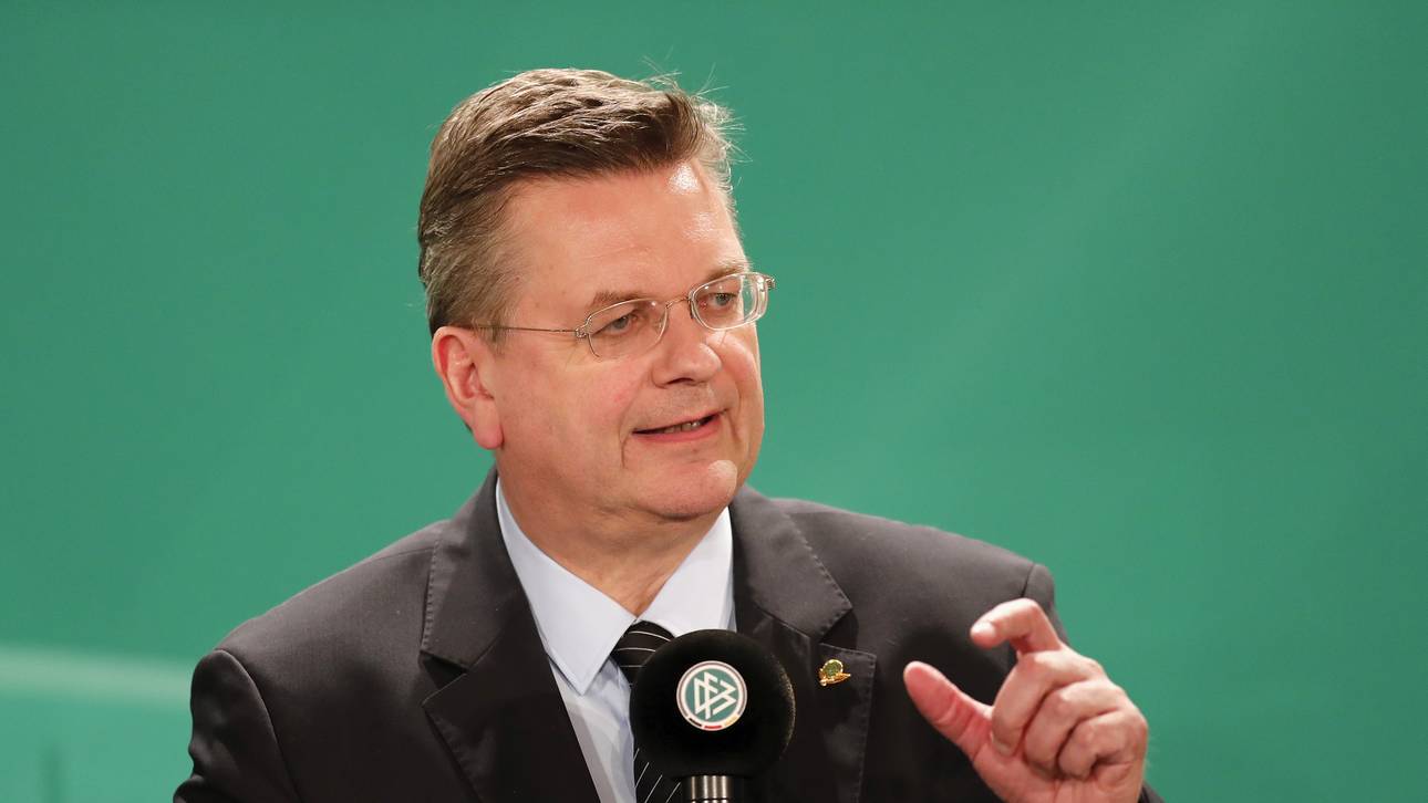 FIFA: Grindel bedauert Ethiker-Aus
