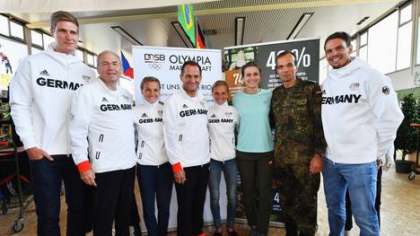 Die deutschen Olympioniken erhielten in Hannover ihre Kleidung für Rio